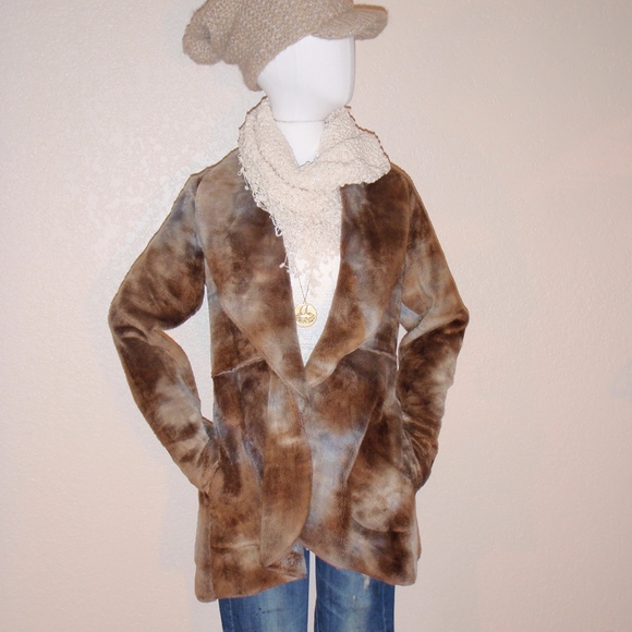 NWOT Athleisure 2 Tone Super Soft Jacket - Picture 4 of 6